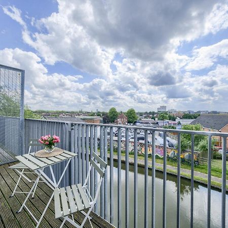 Coventry Large 4-Bed Townhouse By Empower Homes Exteriör bild