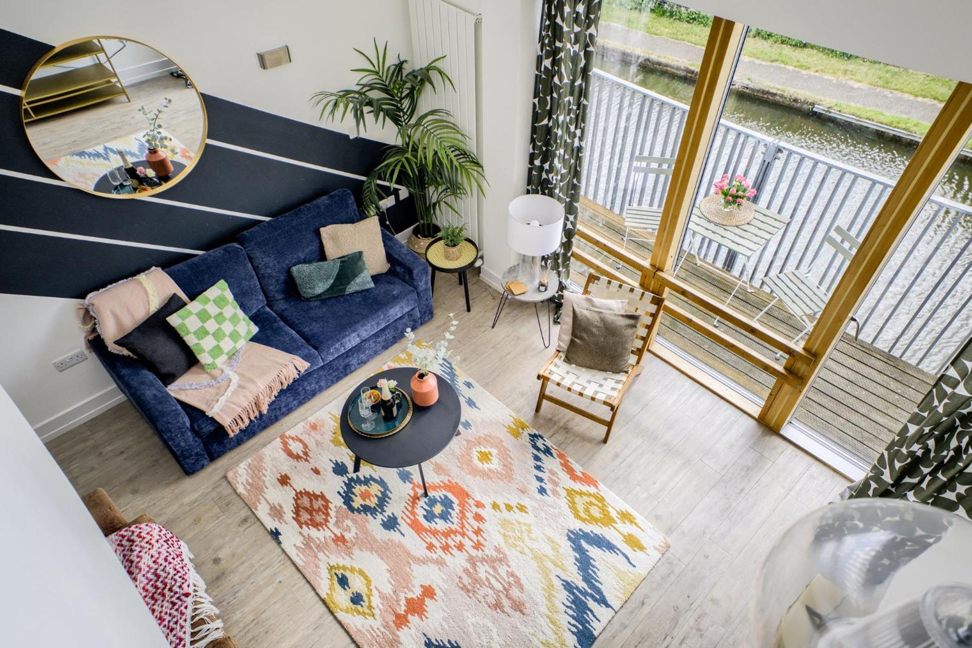 Coventry Large 4-Bed Townhouse By Empower Homes Exteriör bild